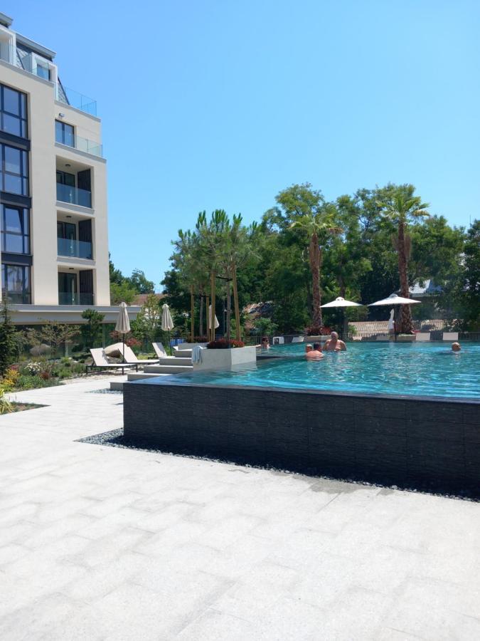 Sveti Konstantin I Helena Premium Apart Extérieur photo
